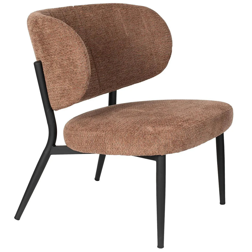 The Leona lounge chair combines comfort and style. Its body-hugging backrest invites you to relax. Crafted with a sleek black metal frame and a sumptuously soft blended fabric, it exudes sophistication. The elegant decorative stitching on the backrest adds a touch of refinement to this remarkable seating experience.&nbsp;