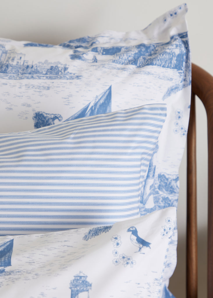 Foxford Wild Atlantic Stripe Pillowcase Set Crafted from soft and luxurious 300-thread cotton, these pillowcases offer unparalleled comfort and style for a peaceful night's sleep.